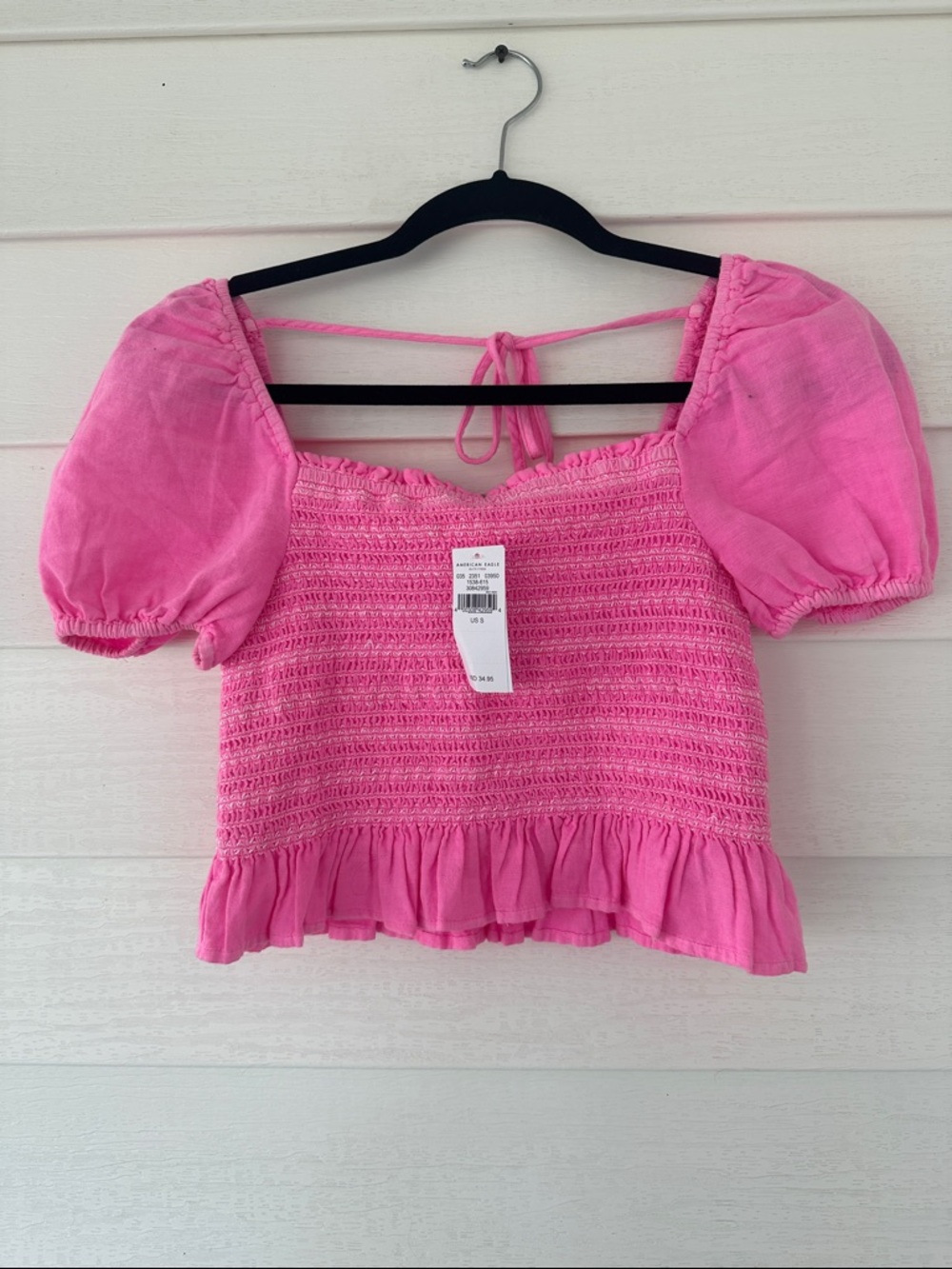 American Eagle Outfitters Pink Smocked Puff-Sleeve Crop Top